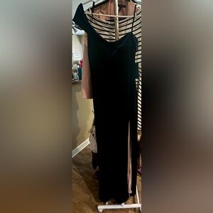 City Vibe Navy & Rose Off-Shoulder Gown | NWT Size 7